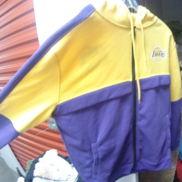 la lakers sweater - Picture 2 of 6